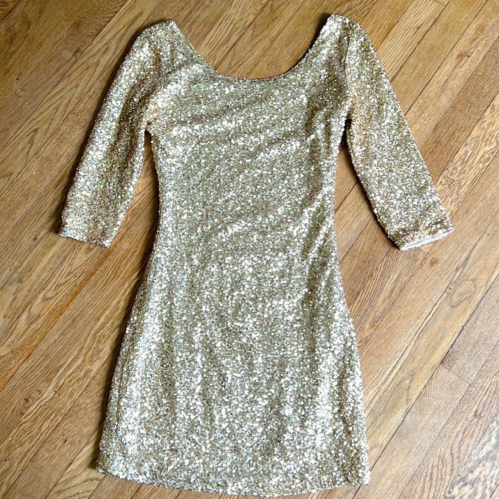 Gold sequin dress banana USA- size small